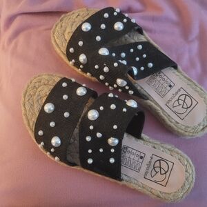 Black Pearl Embellished Sandals Ever Glades Size 6  6.5